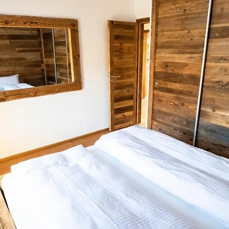 Modernity And Authenticity In Crans-montana, Breathtaking Panorama Apartmán *